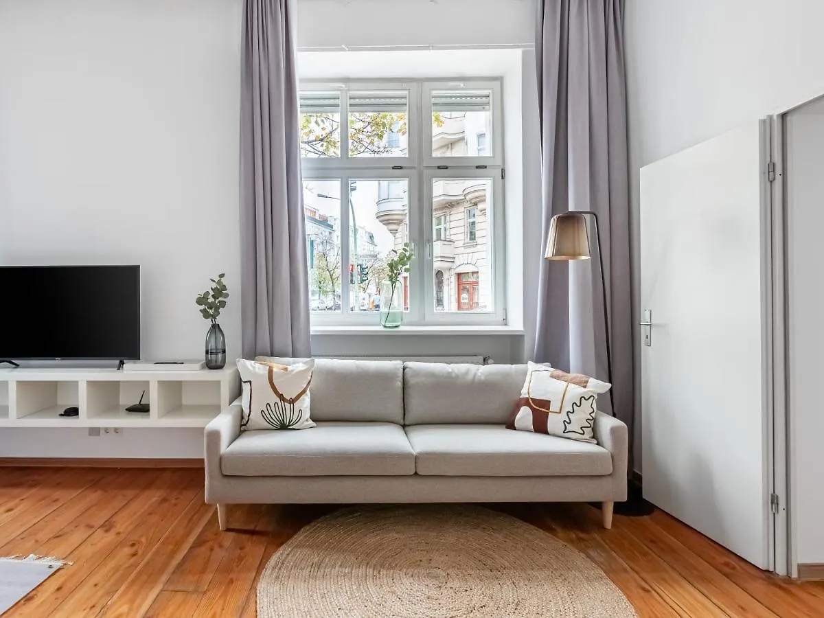Limehome Berlin Malmoeer Strasse 0*,